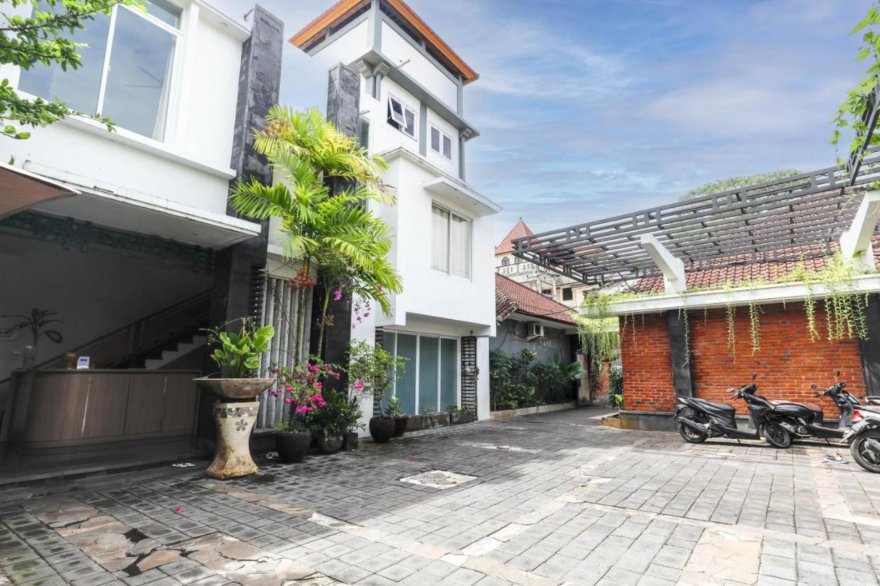 Puri Bagus Villa Legian Kuta Ngoại thất bức ảnh